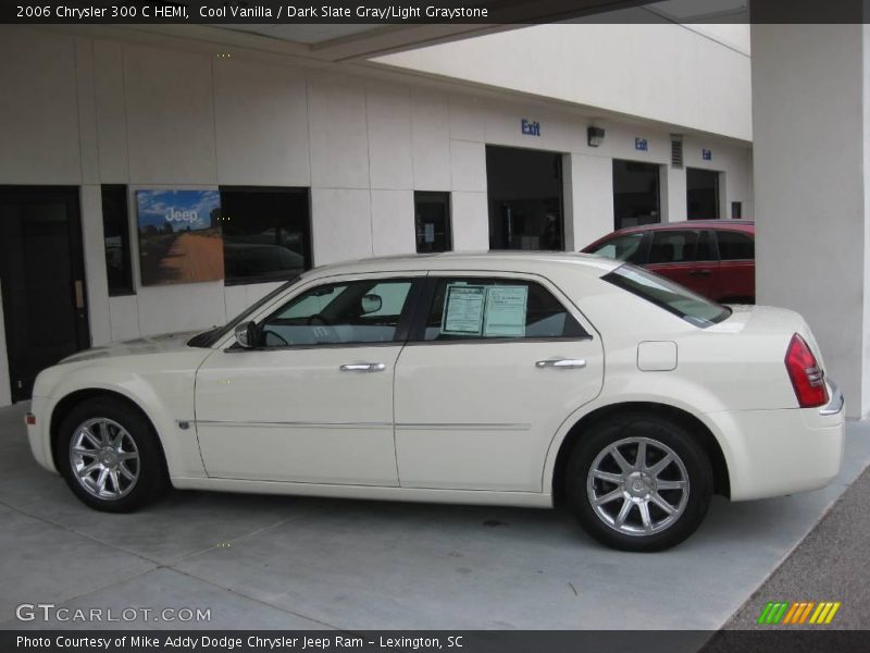 Cool Vanilla / Dark Slate Gray/Light Graystone 2006 Chrysler 300 C HEMI
