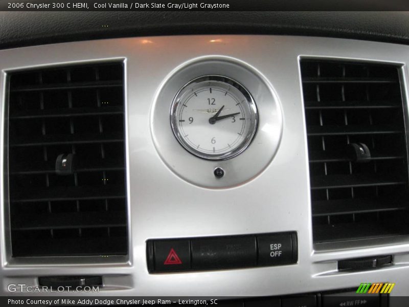 Cool Vanilla / Dark Slate Gray/Light Graystone 2006 Chrysler 300 C HEMI