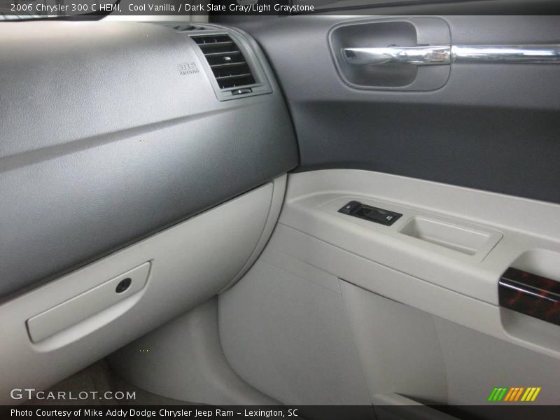 Cool Vanilla / Dark Slate Gray/Light Graystone 2006 Chrysler 300 C HEMI