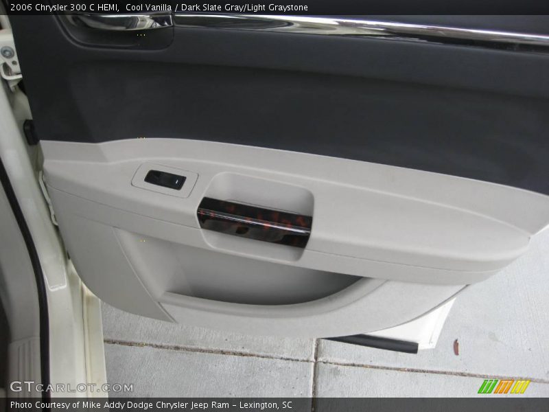 Cool Vanilla / Dark Slate Gray/Light Graystone 2006 Chrysler 300 C HEMI