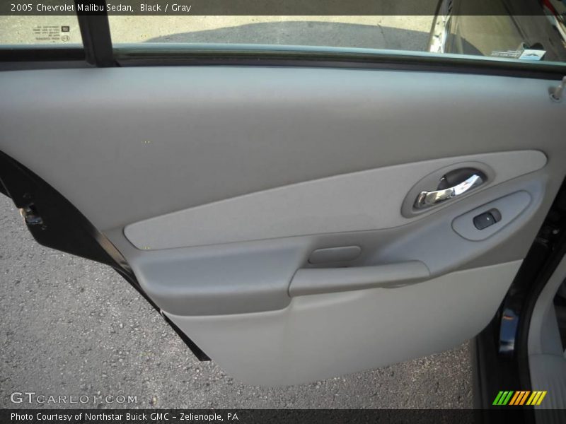 Black / Gray 2005 Chevrolet Malibu Sedan