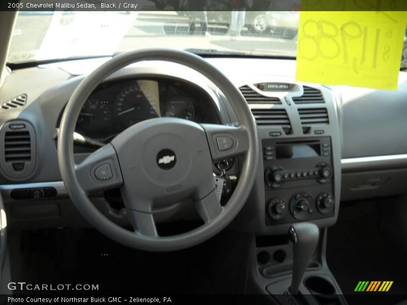 Black / Gray 2005 Chevrolet Malibu Sedan