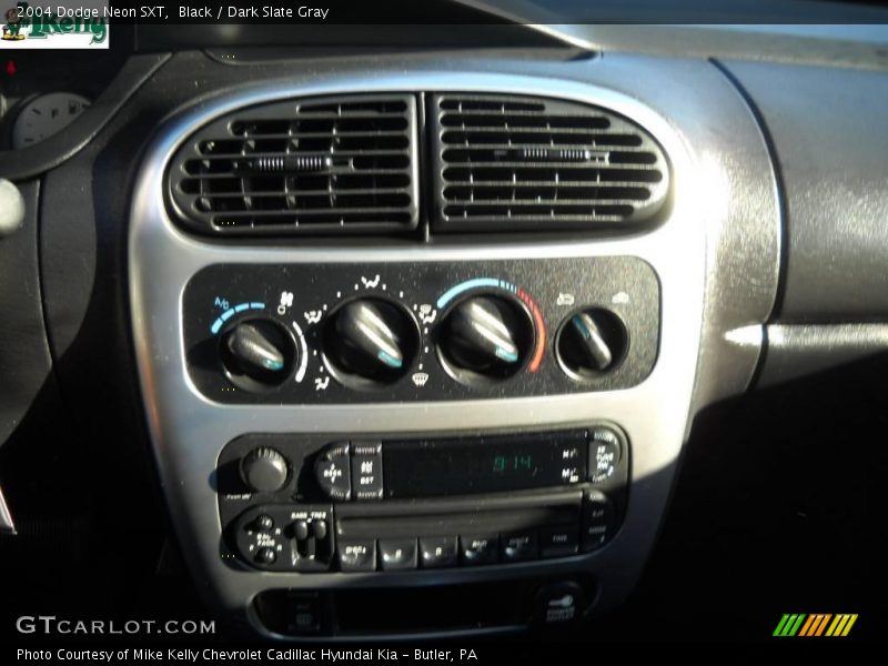 Black / Dark Slate Gray 2004 Dodge Neon SXT