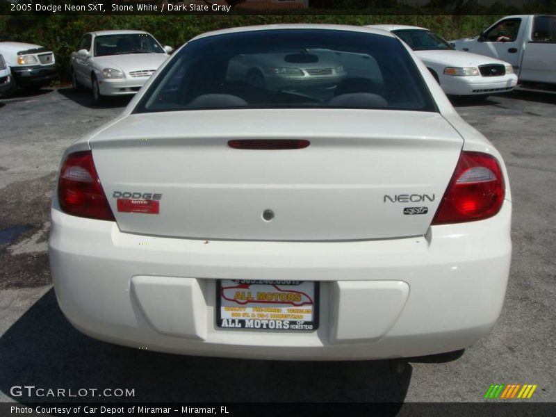 Stone White / Dark Slate Gray 2005 Dodge Neon SXT