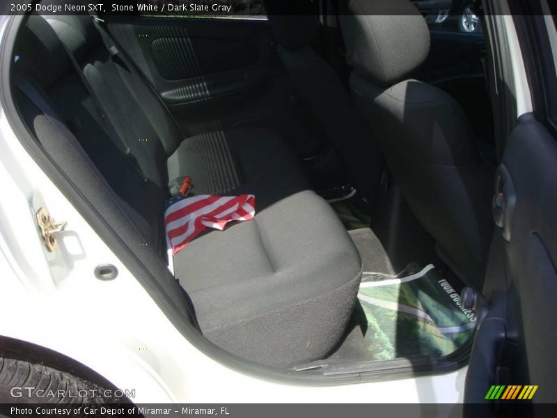 Stone White / Dark Slate Gray 2005 Dodge Neon SXT