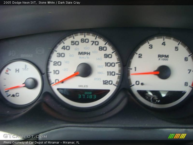Stone White / Dark Slate Gray 2005 Dodge Neon SXT