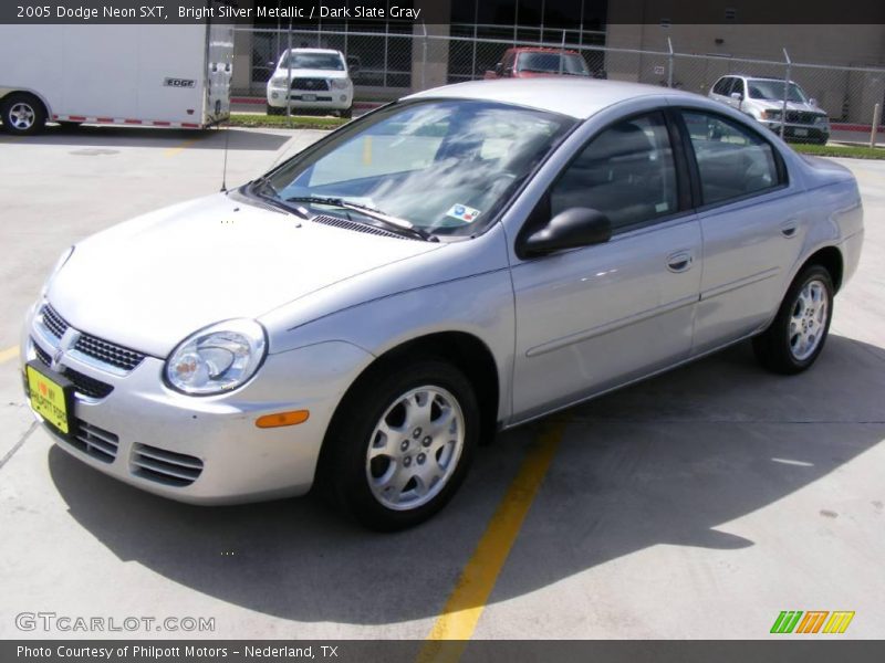 Bright Silver Metallic / Dark Slate Gray 2005 Dodge Neon SXT