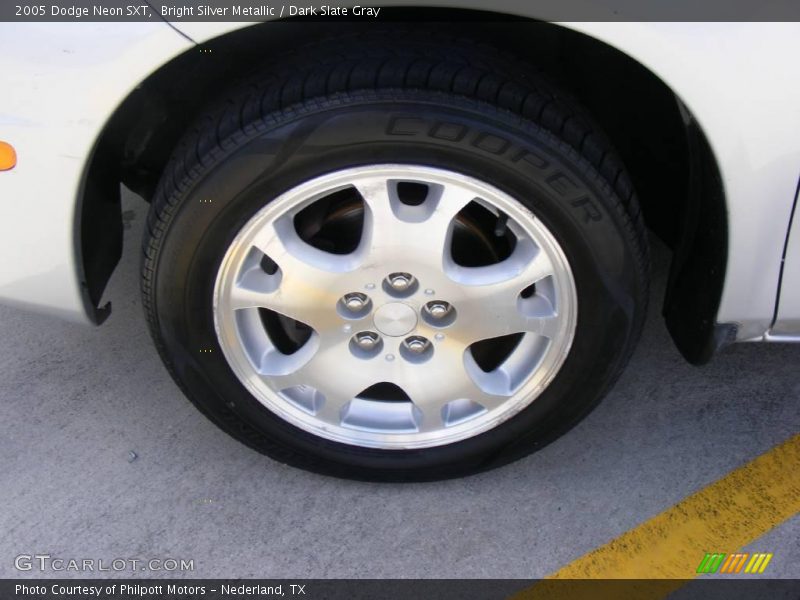 Bright Silver Metallic / Dark Slate Gray 2005 Dodge Neon SXT