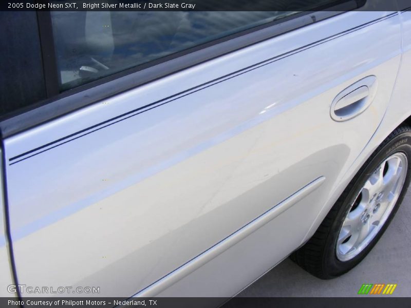 Bright Silver Metallic / Dark Slate Gray 2005 Dodge Neon SXT