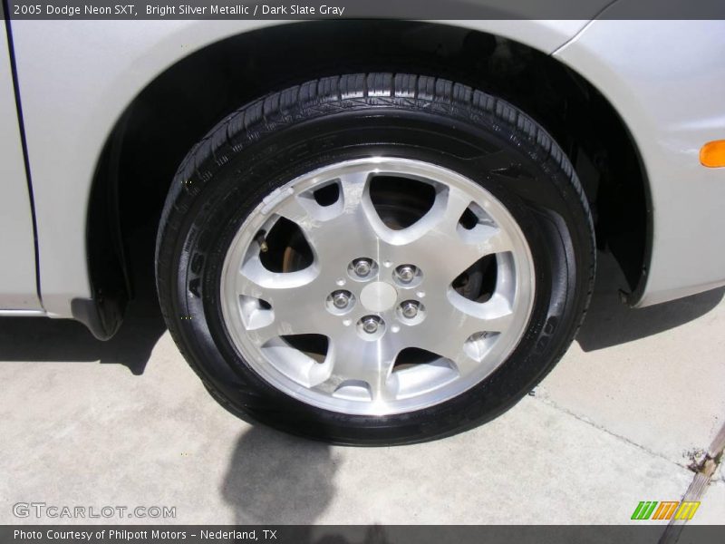 Bright Silver Metallic / Dark Slate Gray 2005 Dodge Neon SXT