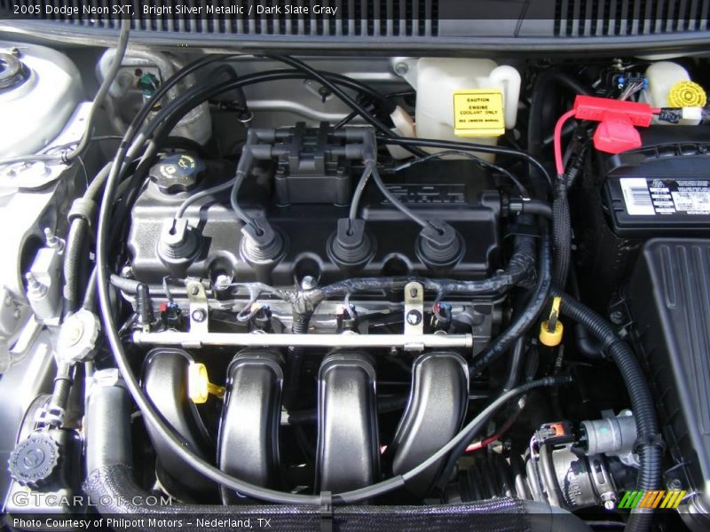 Bright Silver Metallic / Dark Slate Gray 2005 Dodge Neon SXT