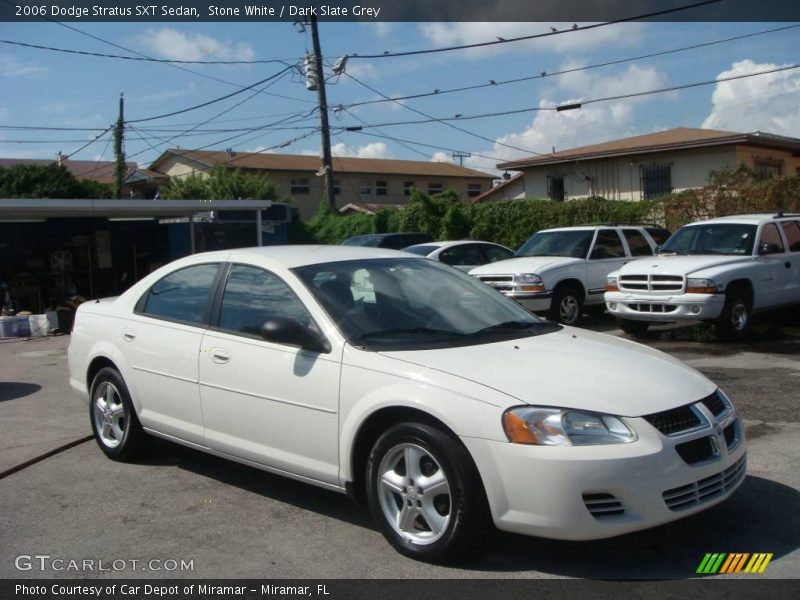 Stone White / Dark Slate Grey 2006 Dodge Stratus SXT Sedan