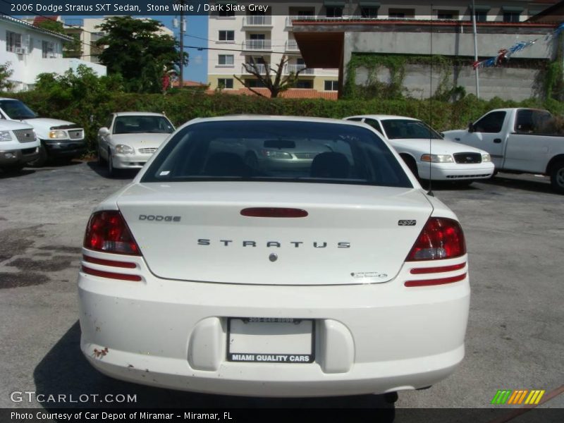 Stone White / Dark Slate Grey 2006 Dodge Stratus SXT Sedan