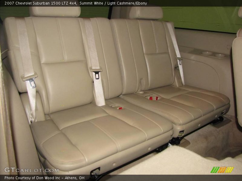 Summit White / Light Cashmere/Ebony 2007 Chevrolet Suburban 1500 LTZ 4x4