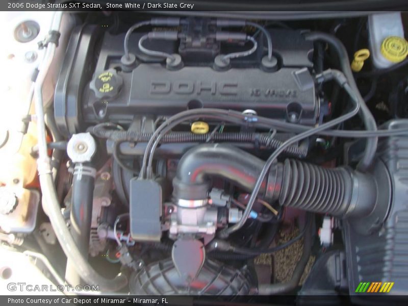 Stone White / Dark Slate Grey 2006 Dodge Stratus SXT Sedan
