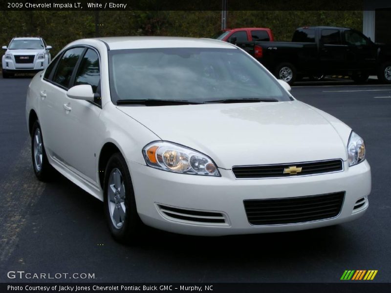 White / Ebony 2009 Chevrolet Impala LT