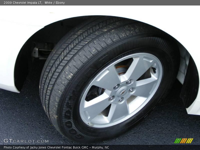 White / Ebony 2009 Chevrolet Impala LT