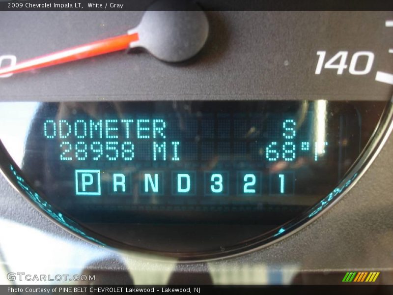 White / Gray 2009 Chevrolet Impala LT
