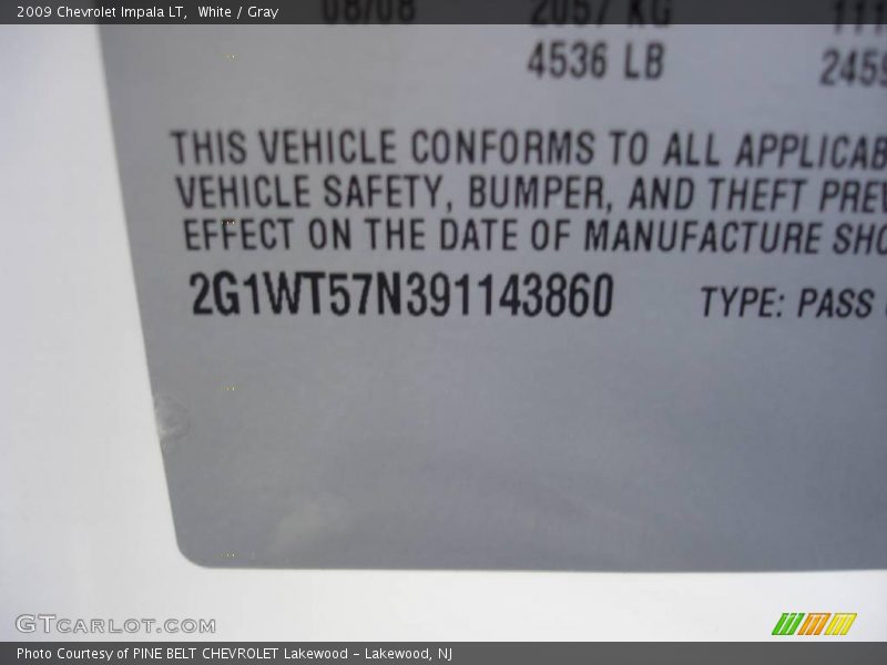 White / Gray 2009 Chevrolet Impala LT