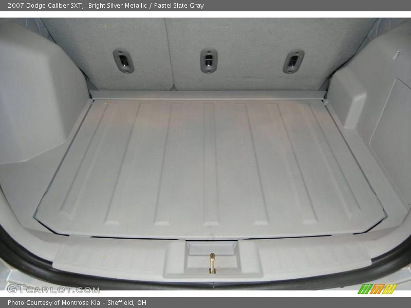 Bright Silver Metallic / Pastel Slate Gray 2007 Dodge Caliber SXT