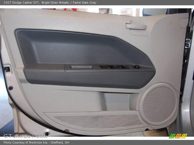 Bright Silver Metallic / Pastel Slate Gray 2007 Dodge Caliber SXT