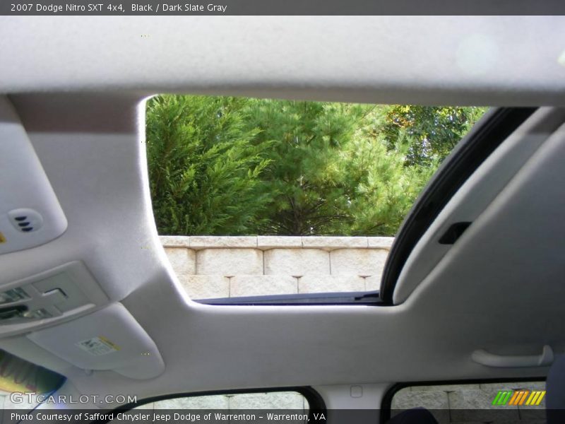 Black / Dark Slate Gray 2007 Dodge Nitro SXT 4x4