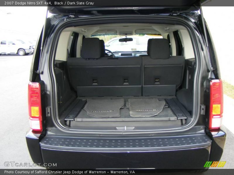 Black / Dark Slate Gray 2007 Dodge Nitro SXT 4x4