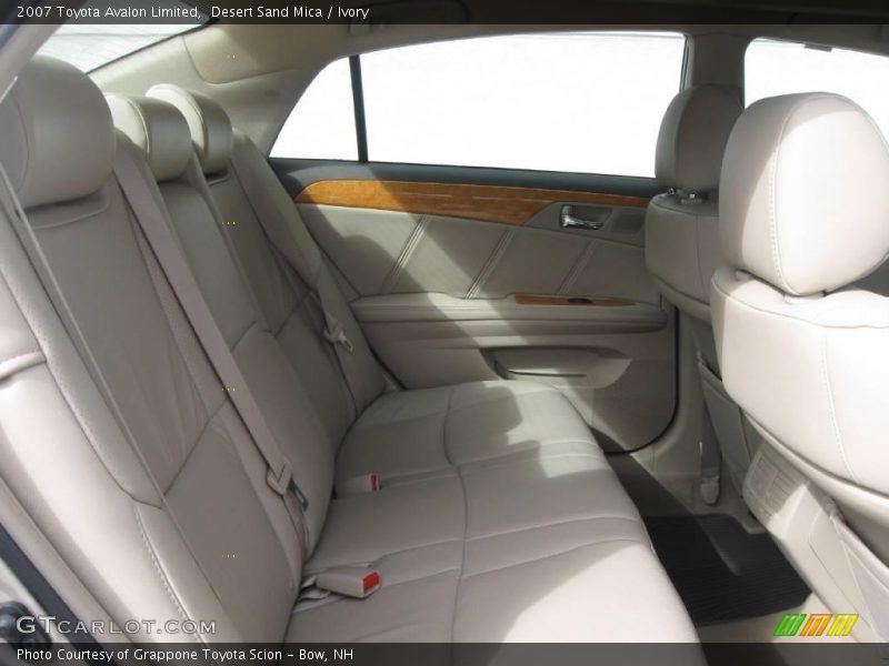 Desert Sand Mica / Ivory 2007 Toyota Avalon Limited