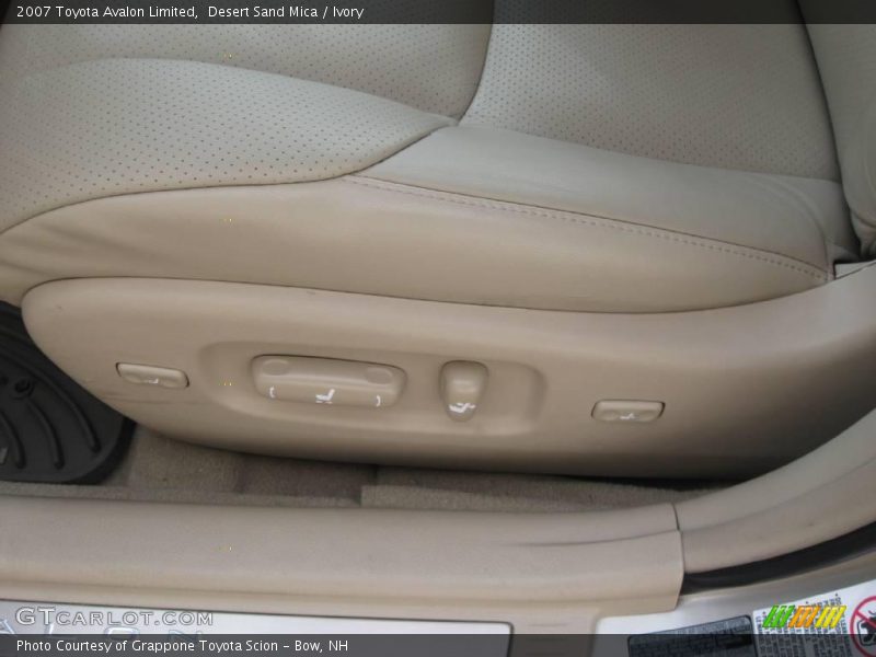 Desert Sand Mica / Ivory 2007 Toyota Avalon Limited