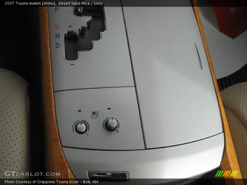 Desert Sand Mica / Ivory 2007 Toyota Avalon Limited