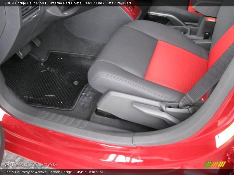 Inferno Red Crystal Pearl / Dark Slate Gray/Red 2009 Dodge Caliber SXT