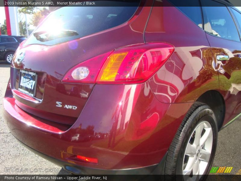 Merlot Metallic / Black 2009 Nissan Murano S AWD