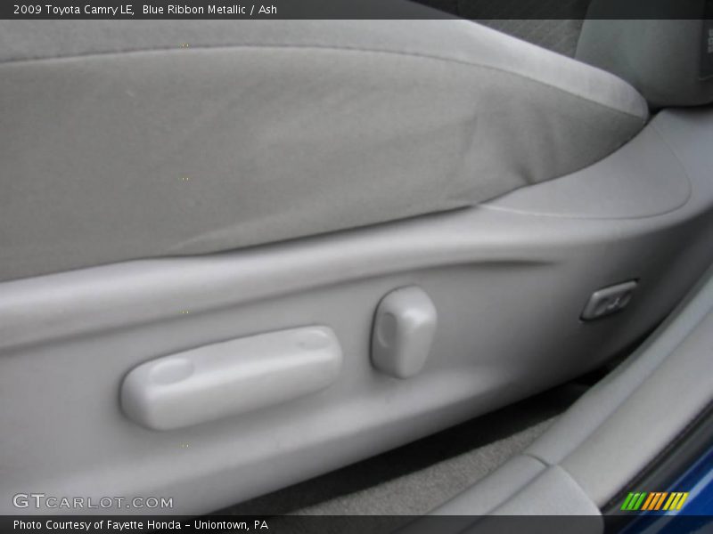 Blue Ribbon Metallic / Ash 2009 Toyota Camry LE