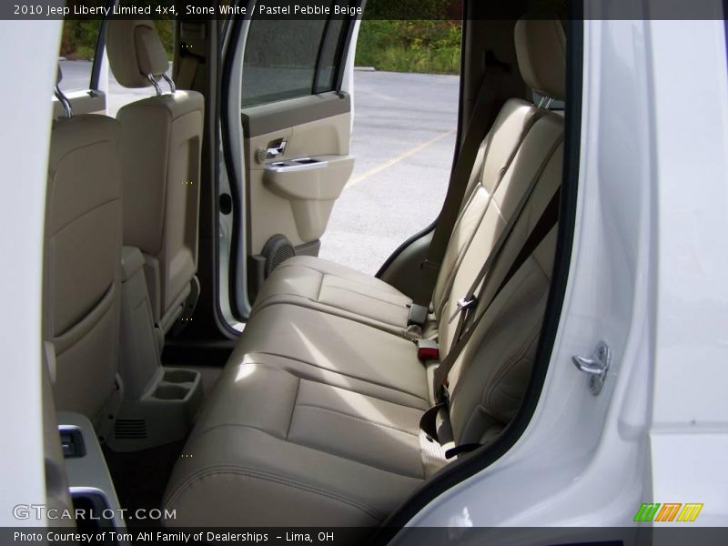 Stone White / Pastel Pebble Beige 2010 Jeep Liberty Limited 4x4