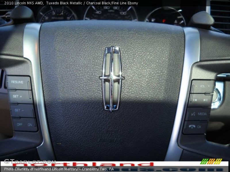 Tuxedo Black Metallic / Charcoal Black/Fine Line Ebony 2010 Lincoln MKS AWD