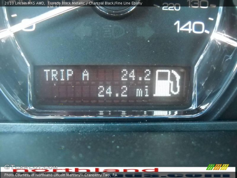 Tuxedo Black Metallic / Charcoal Black/Fine Line Ebony 2010 Lincoln MKS AWD