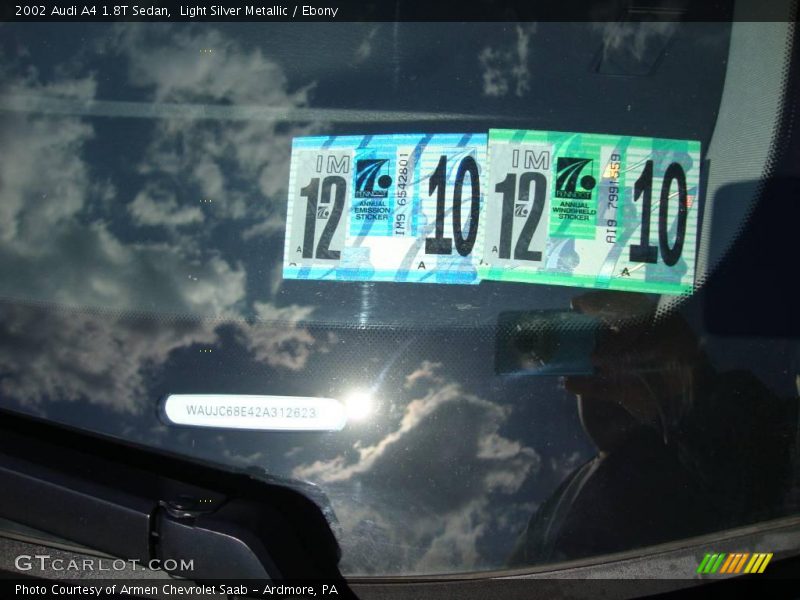 Light Silver Metallic / Ebony 2002 Audi A4 1.8T Sedan