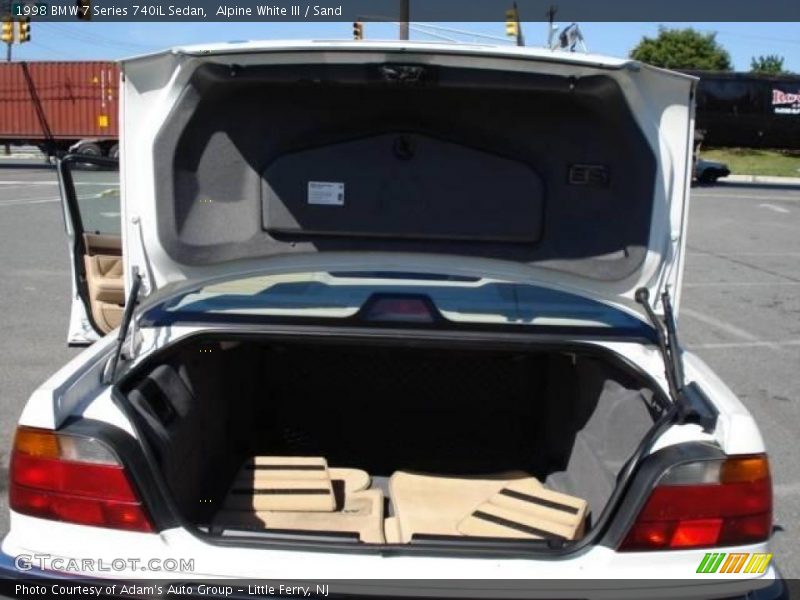 Alpine White III / Sand 1998 BMW 7 Series 740iL Sedan
