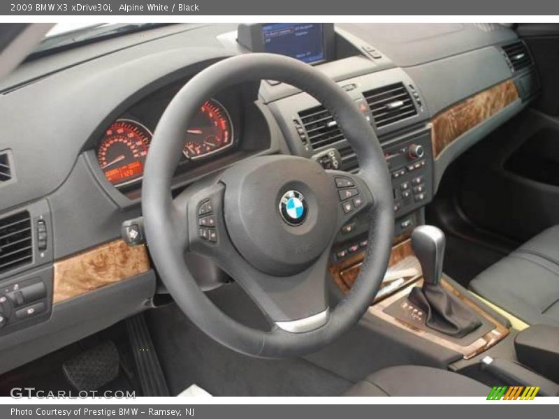 Alpine White / Black 2009 BMW X3 xDrive30i