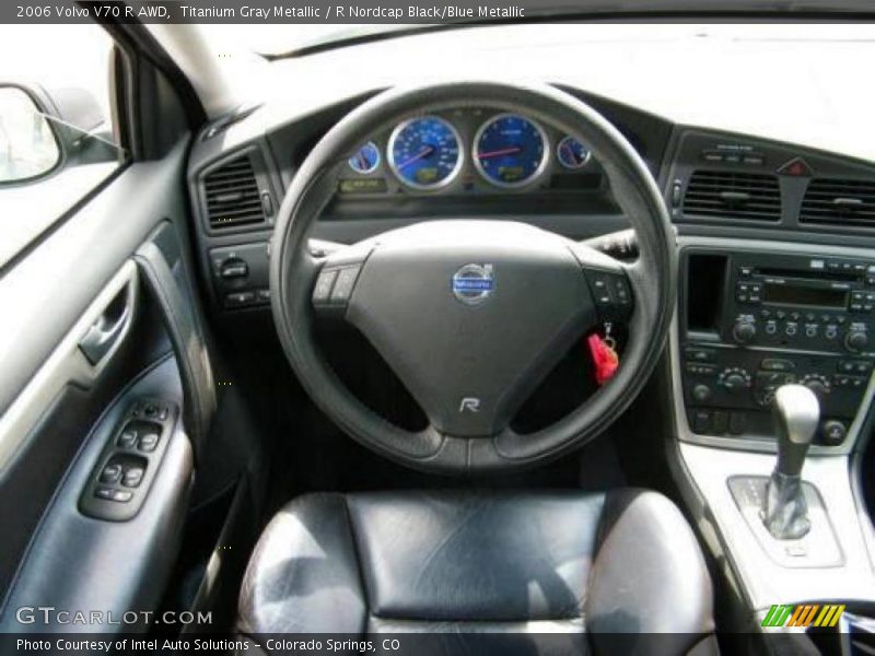 Titanium Gray Metallic / R Nordcap Black/Blue Metallic 2006 Volvo V70 R AWD