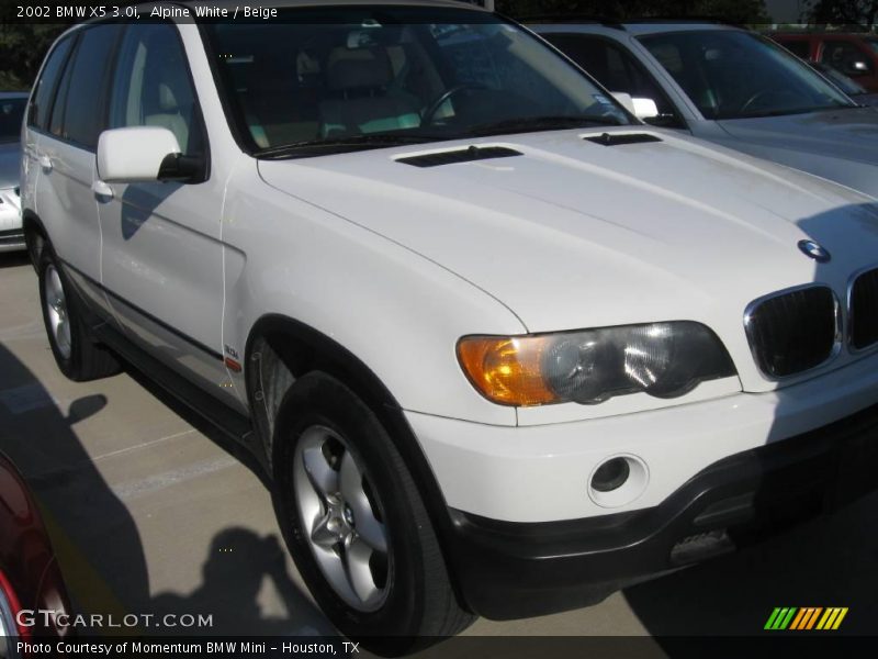 Alpine White / Beige 2002 BMW X5 3.0i