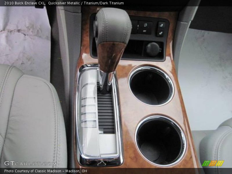 Quicksilver Metallic / Titanium/Dark Titanium 2010 Buick Enclave CXL