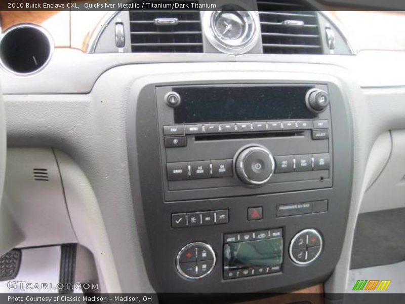 Quicksilver Metallic / Titanium/Dark Titanium 2010 Buick Enclave CXL