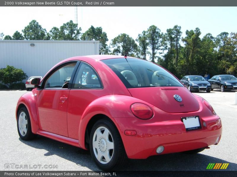 Red Uni / Cream 2000 Volkswagen New Beetle GLS TDI Coupe