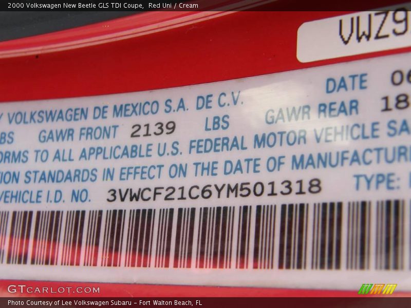 Red Uni / Cream 2000 Volkswagen New Beetle GLS TDI Coupe