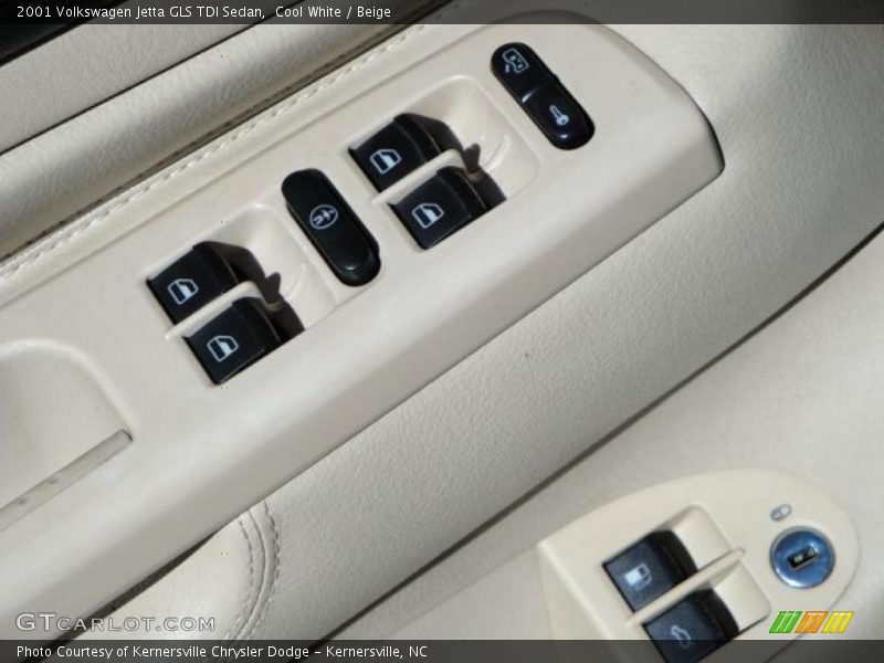 Cool White / Beige 2001 Volkswagen Jetta GLS TDI Sedan
