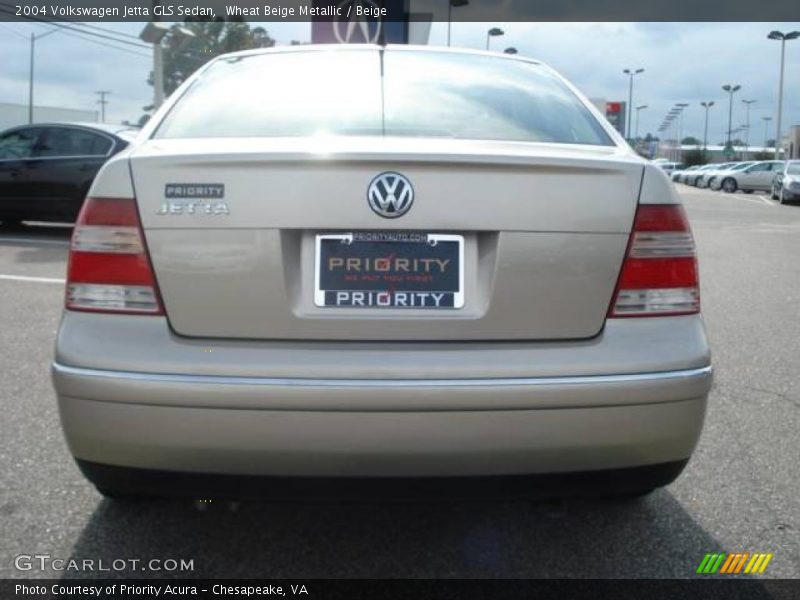 Wheat Beige Metallic / Beige 2004 Volkswagen Jetta GLS Sedan