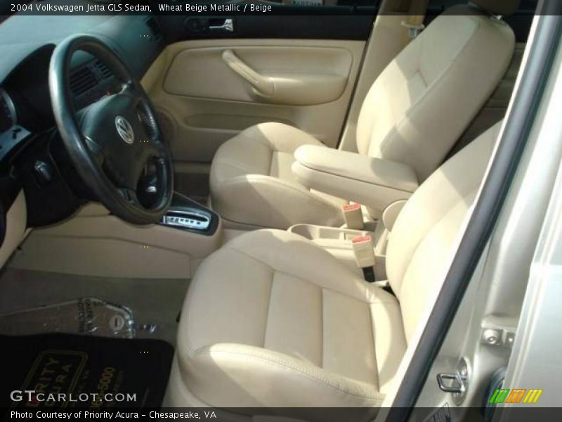 Wheat Beige Metallic / Beige 2004 Volkswagen Jetta GLS Sedan
