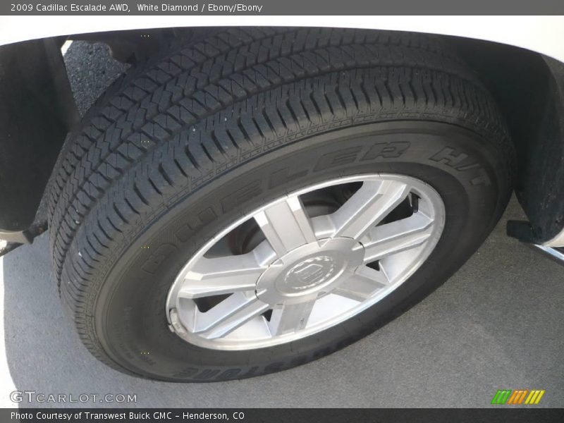 White Diamond / Ebony/Ebony 2009 Cadillac Escalade AWD