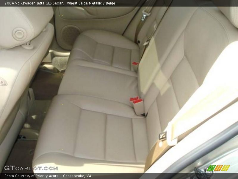 Wheat Beige Metallic / Beige 2004 Volkswagen Jetta GLS Sedan